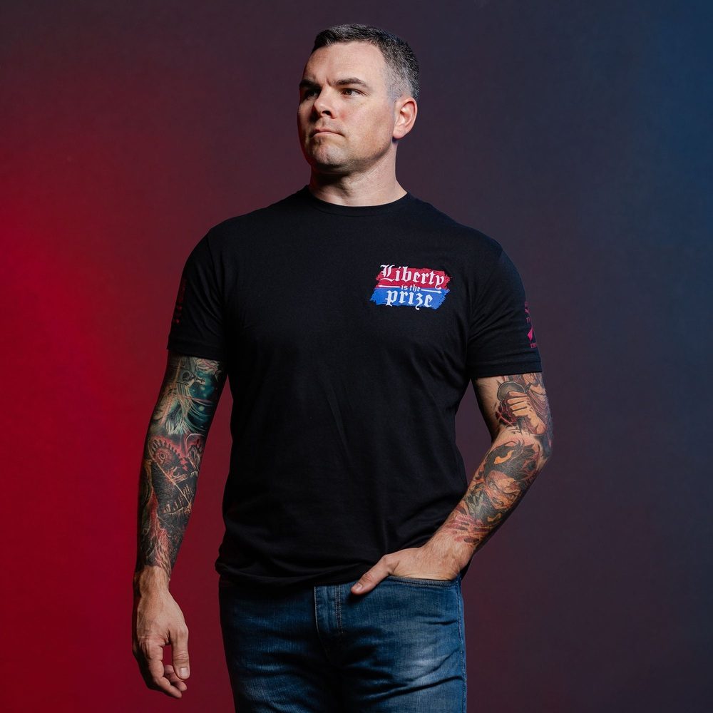 Liberty Graphic Tee - Black