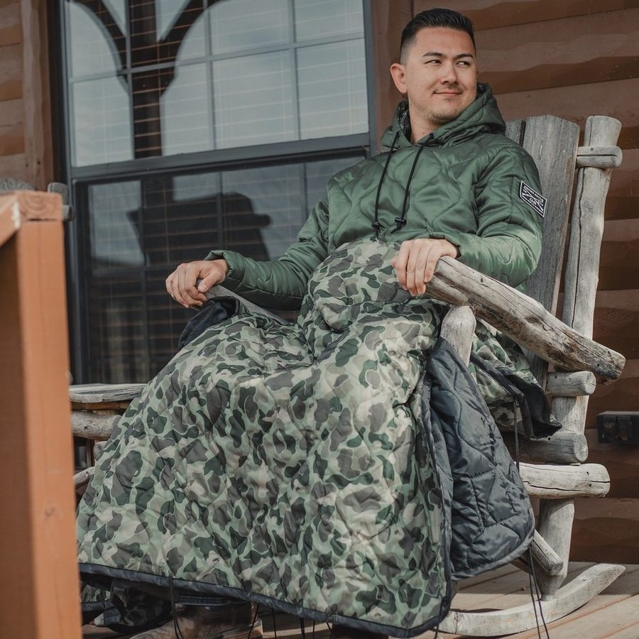 Frogskin Woobie Blanket – Lightweight Camping Poncho