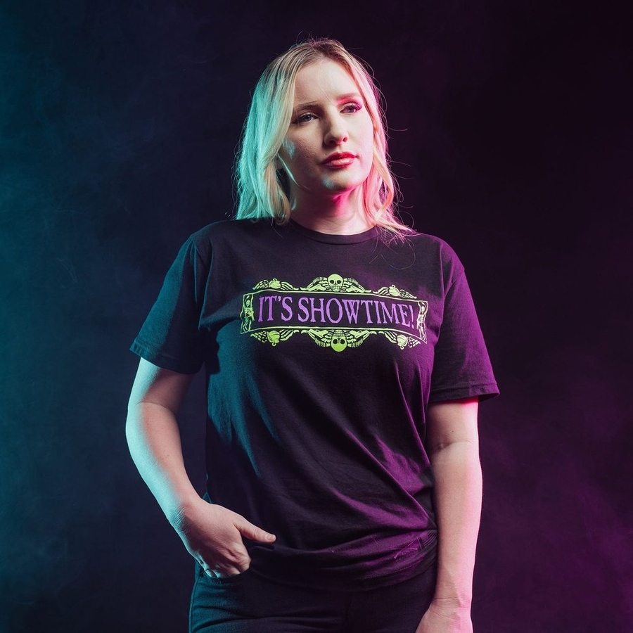 Black Boyfriend Fit T-Shirt for Women - Relaxed Style
