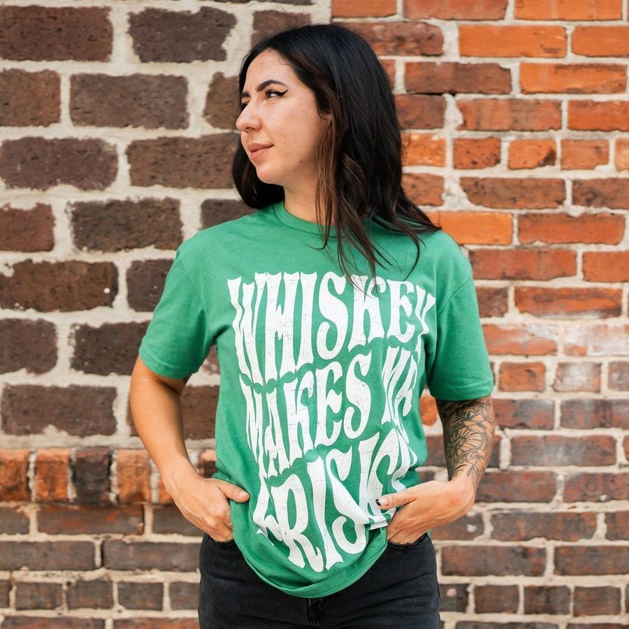Whiskey Frisky Women's T-Shirt - Kelly Green