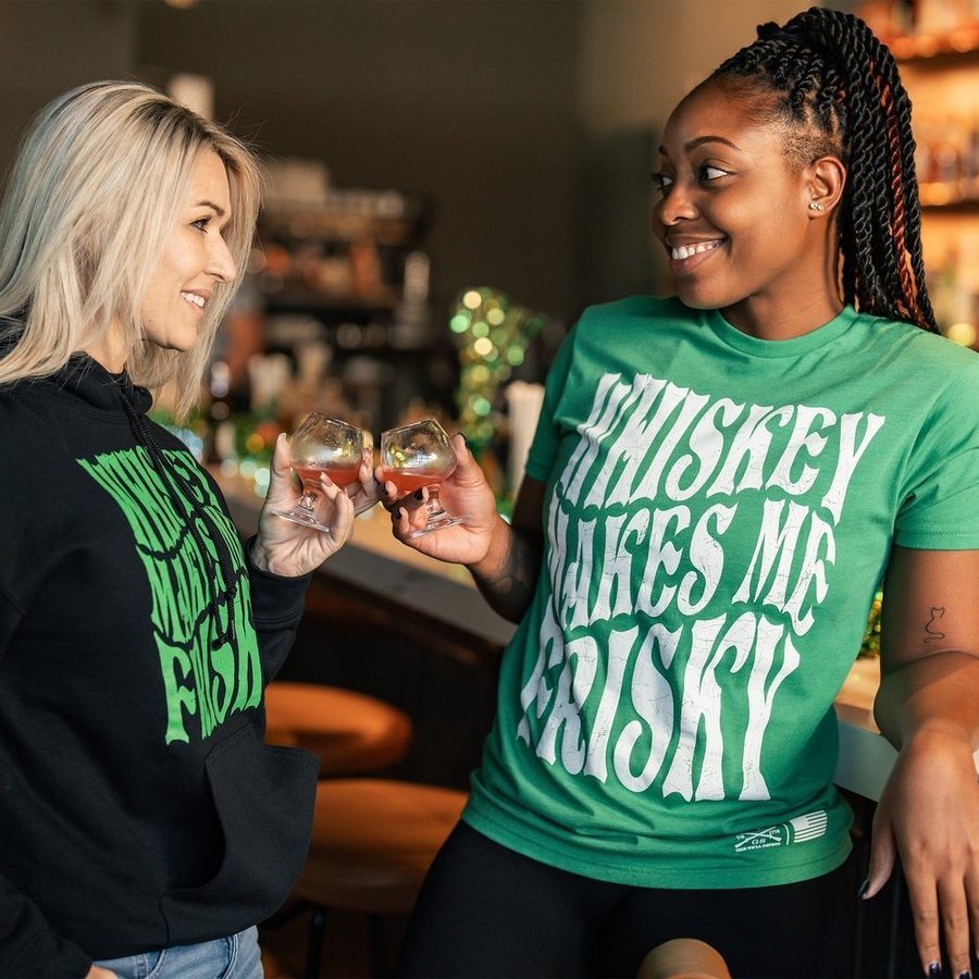 Whiskey Frisky Women's T-Shirt - Kelly Green
