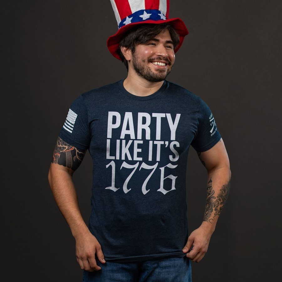 1776 Patriotic T-Shirt in Midnight Navy