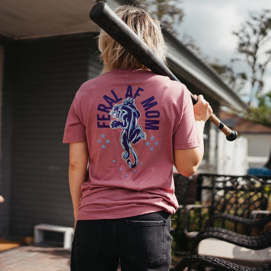 Feral AF Mom Boyfriend Tee - Heather Mauve